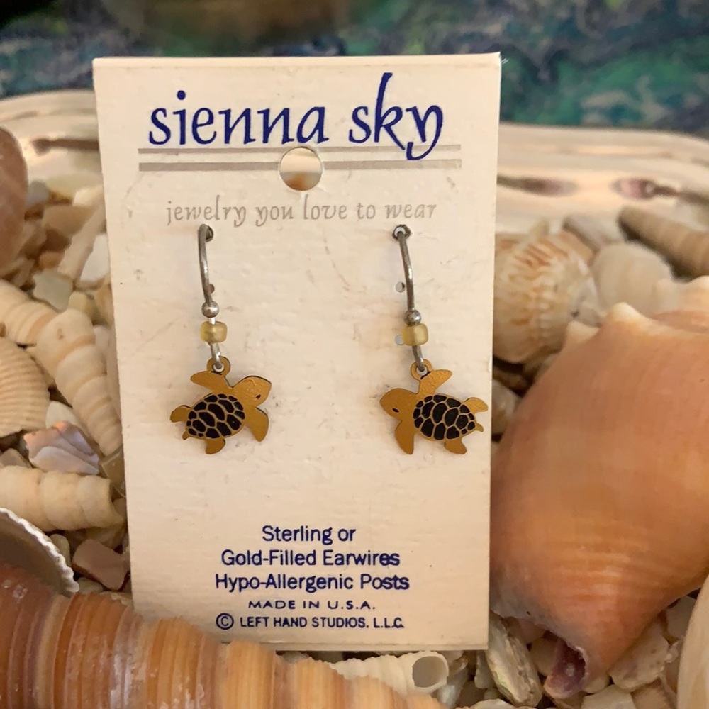 Turtle Time dangle earrings FINAL MARKDOWN